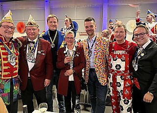 Sitzungsrevue der Stadtsoldaten