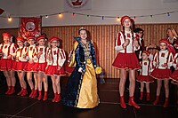Katharina III.: Auftakt in Lüftelberg